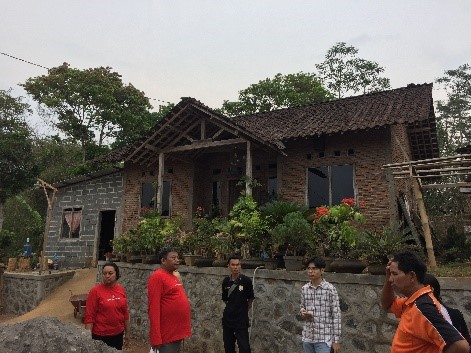 Survey ke Desa Kalipakis, Kabupaten Kendal ke rumah penerima bantuan BPPS 