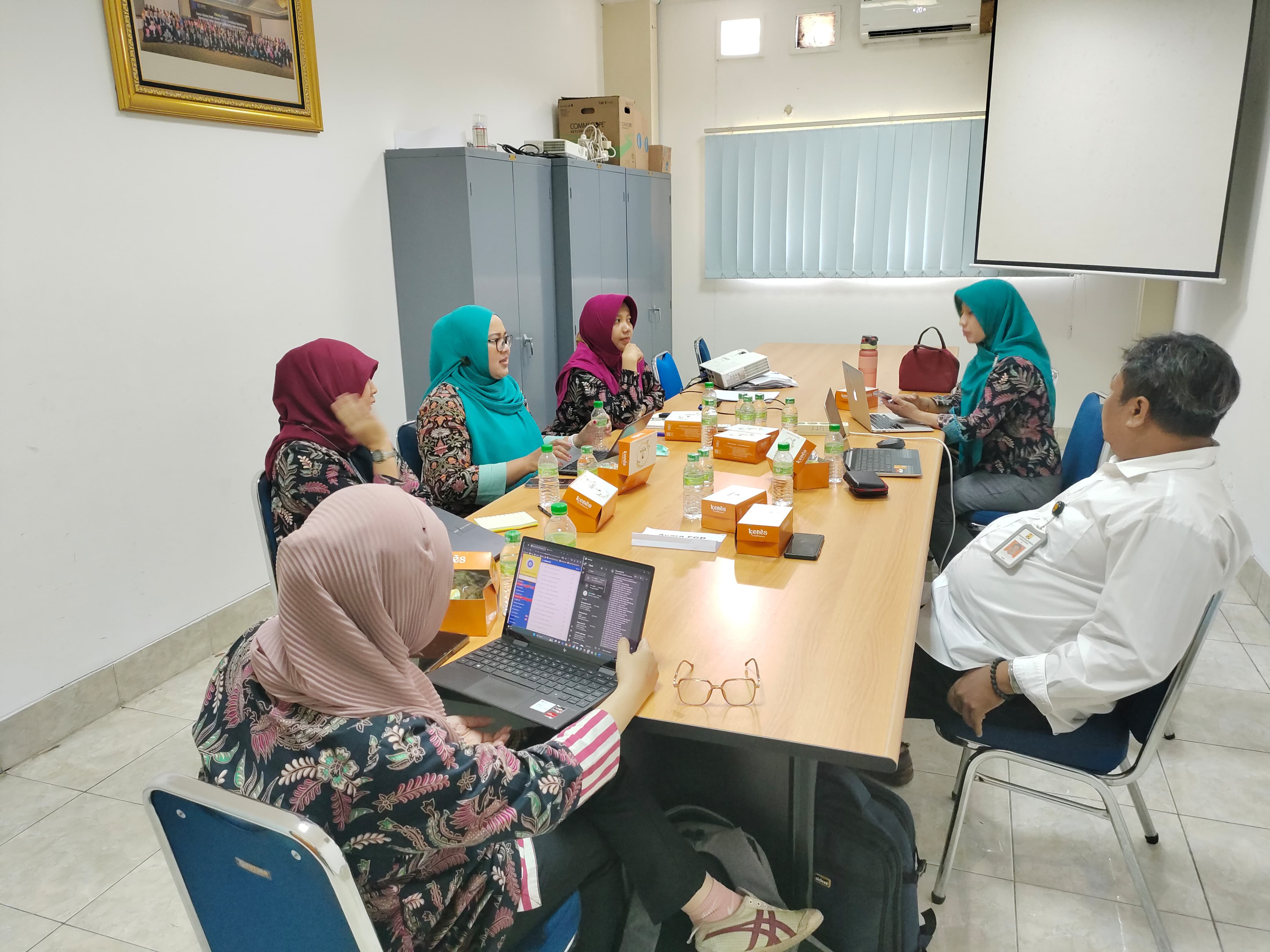 Koordinasi Kegiatan dengan Tim UTY